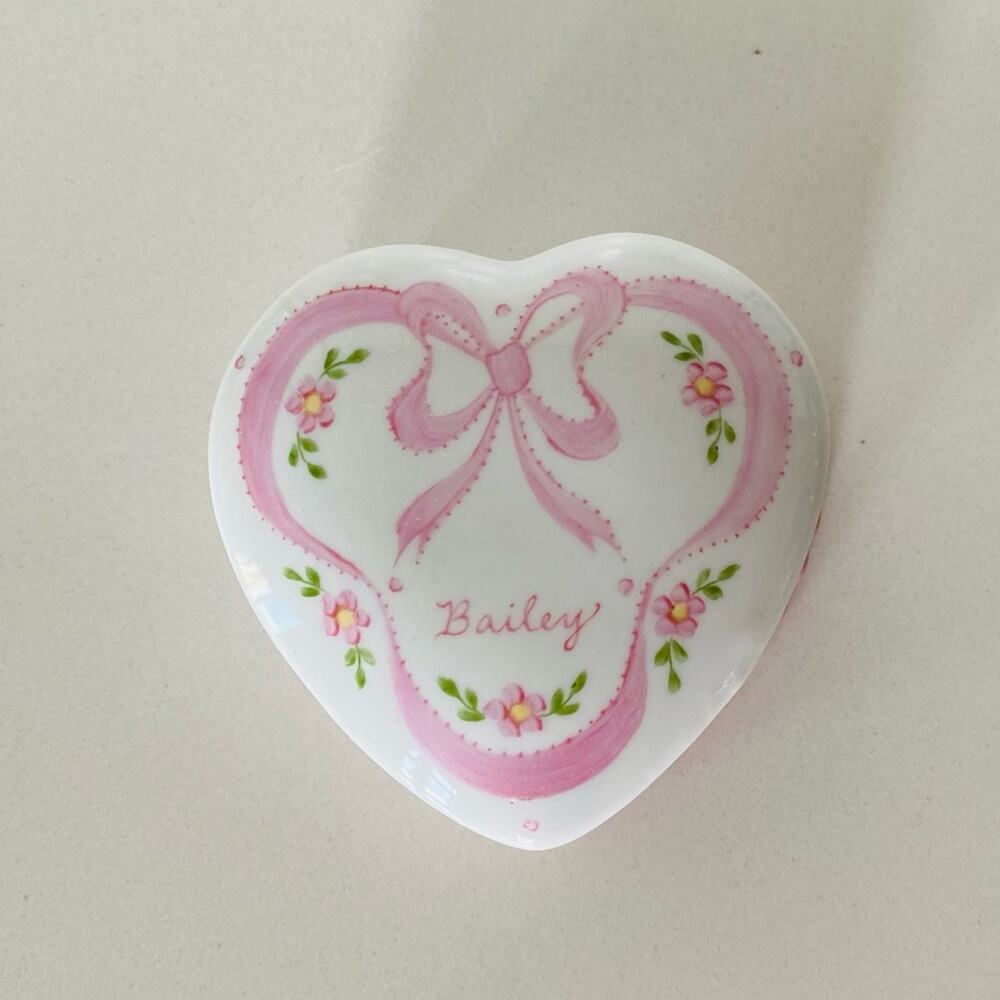 VINTAGE Y2K 90S Pastel Pink White Heart Floral Ceramic Jewelry Box Storage Case